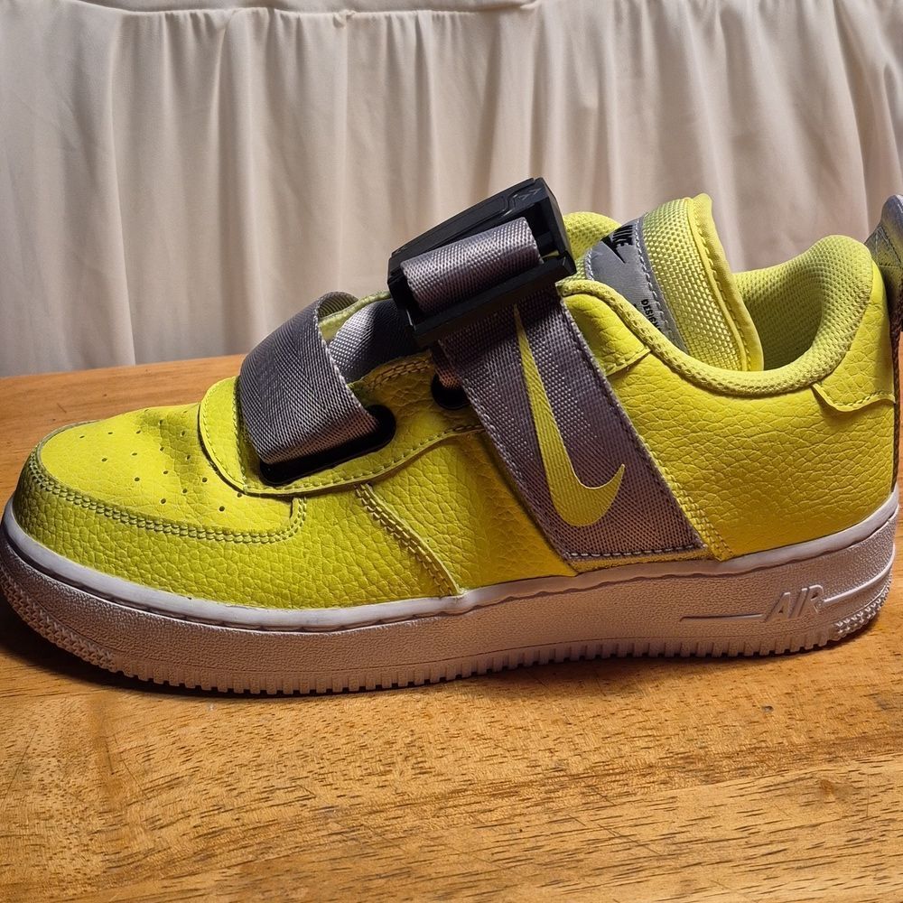 Nike Air Force 1 Utility Youth 6 Neon Yellow - Picture 5 of 12